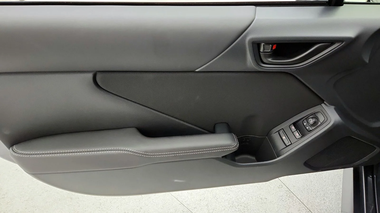 Used 2026  Toyota Base image 33