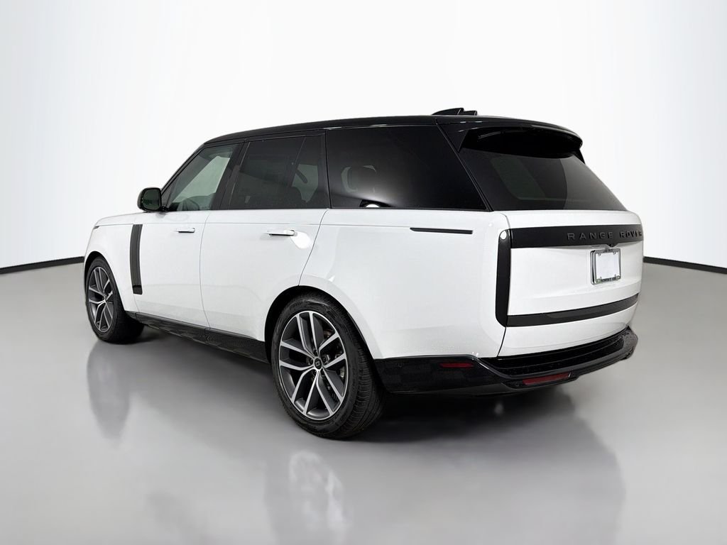 New 2027 Fuji White Land Rover SE image 7