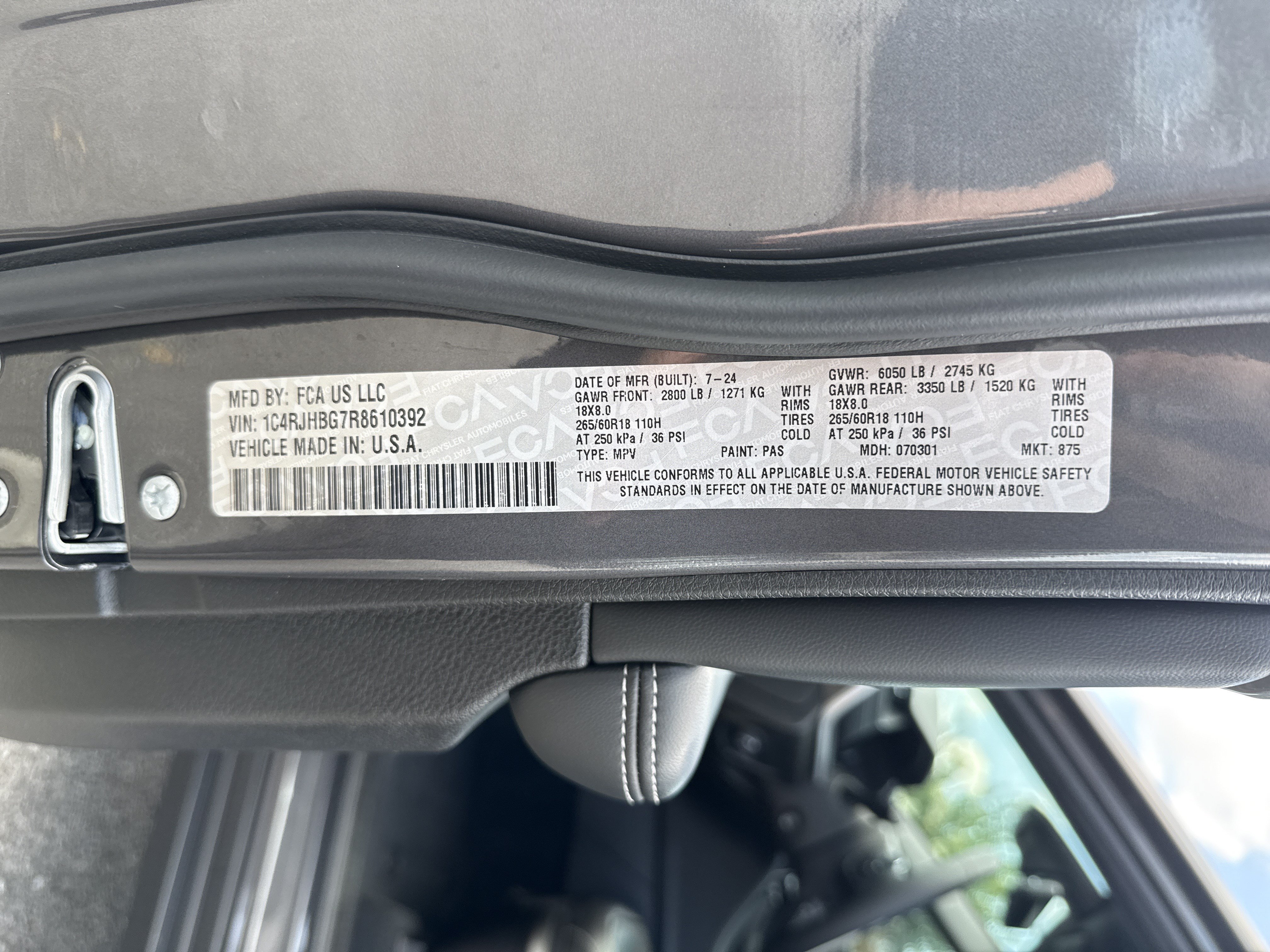 Used 2024 Baltic Gray Metallic Clearcoat Jeep Limited image 33