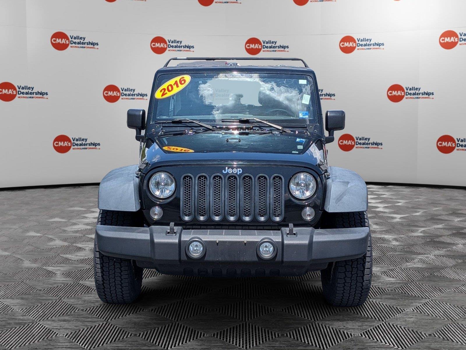 Used 2016 Black Clearcoat Jeep Sport image 2