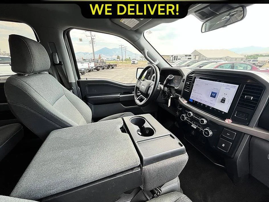 Used 2025 Silver Ford XLT image 21