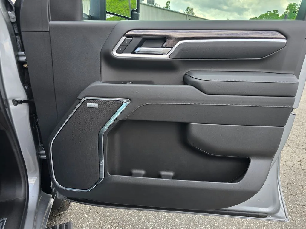 New 2026 Gray Chevrolet LTZ image 37