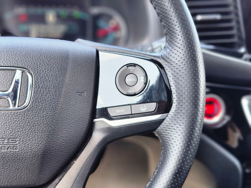 Used 2019  Honda Touring image 31