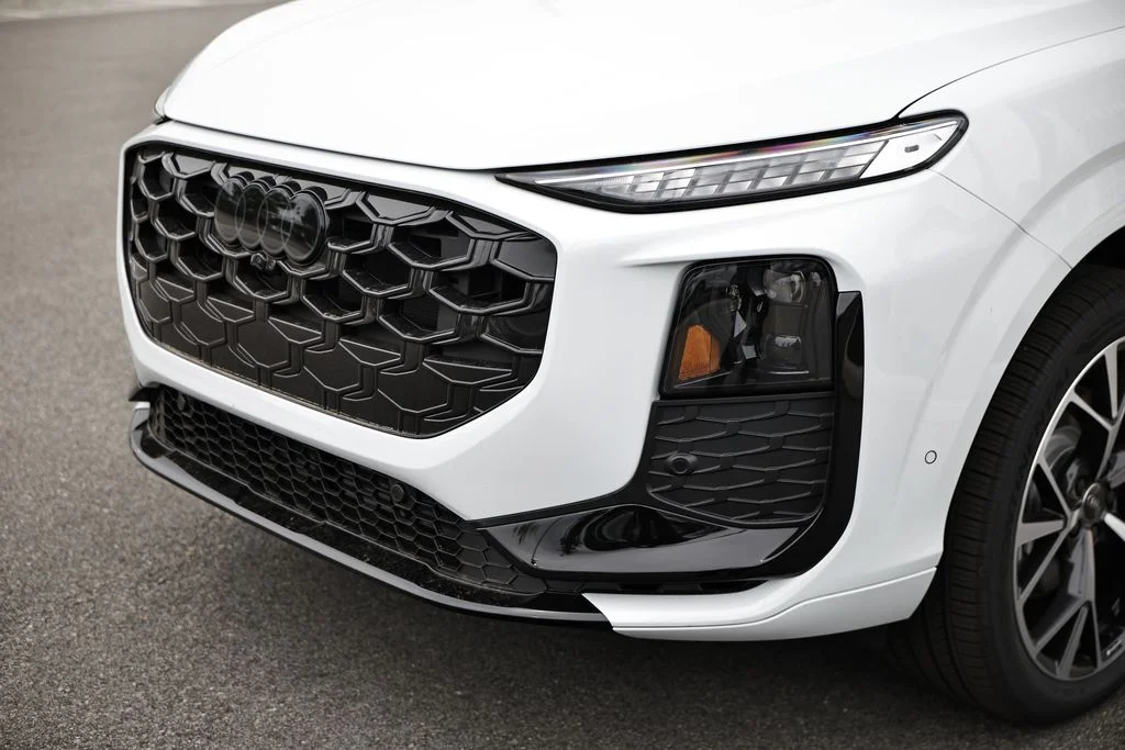 New 2026 Glacier White Metallic Audi S line image 12