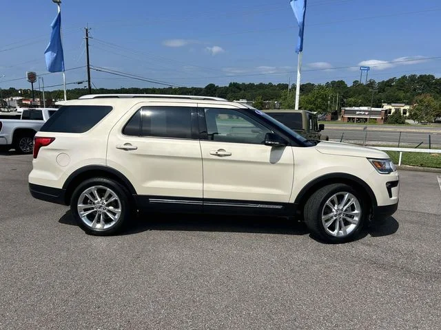 Certified Used 2018 Tan Ford XLT image 2