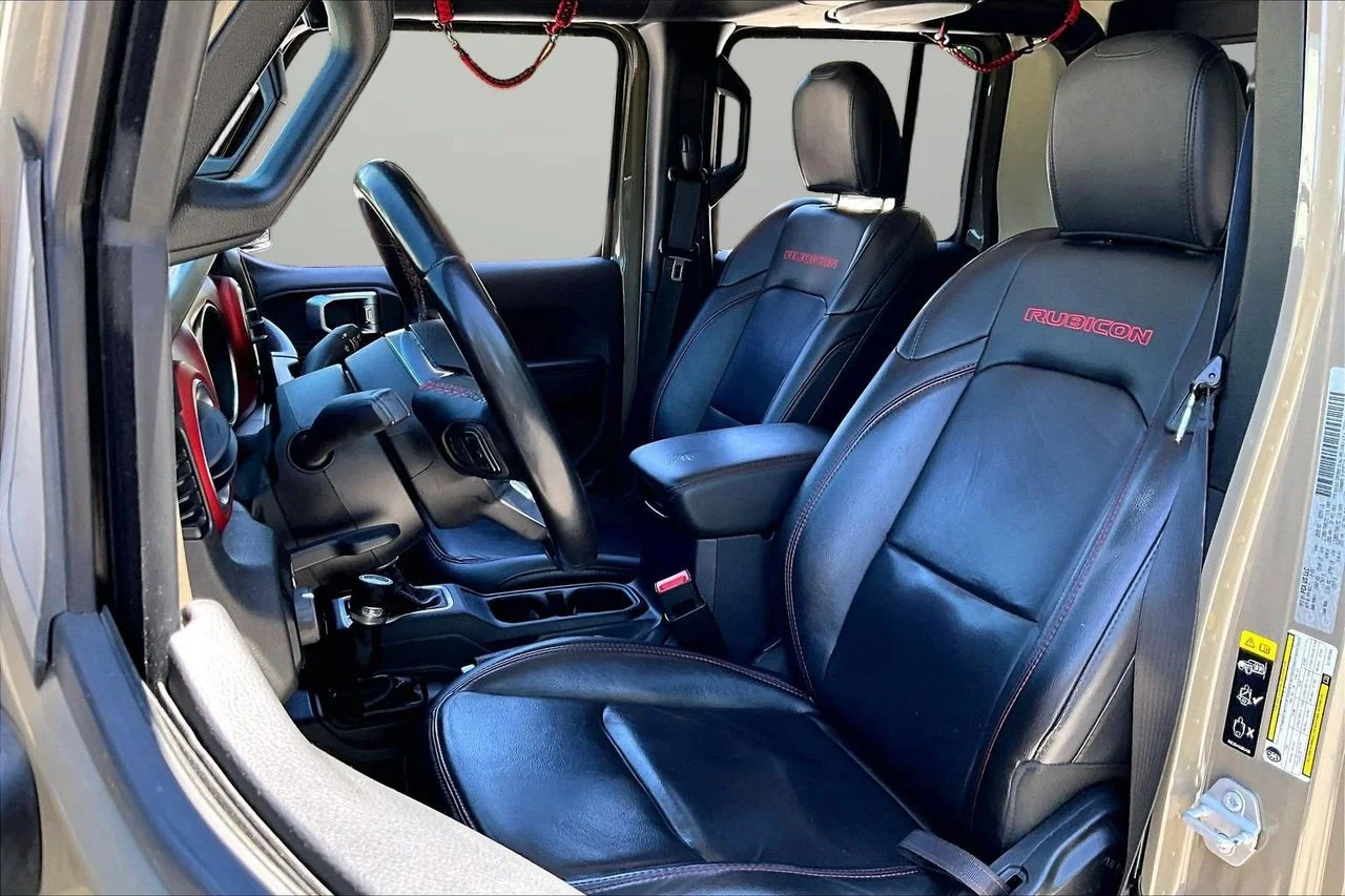 Certified Used 2020 Green Jeep Rubicon image 21