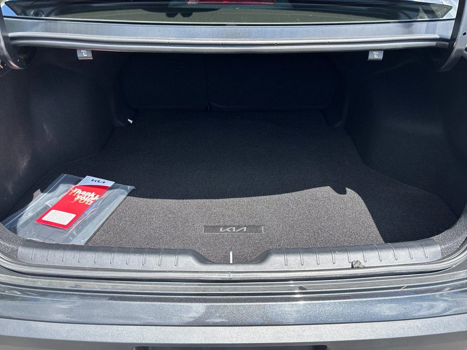Used 2025 Interstellar Gray Kia EX image 36