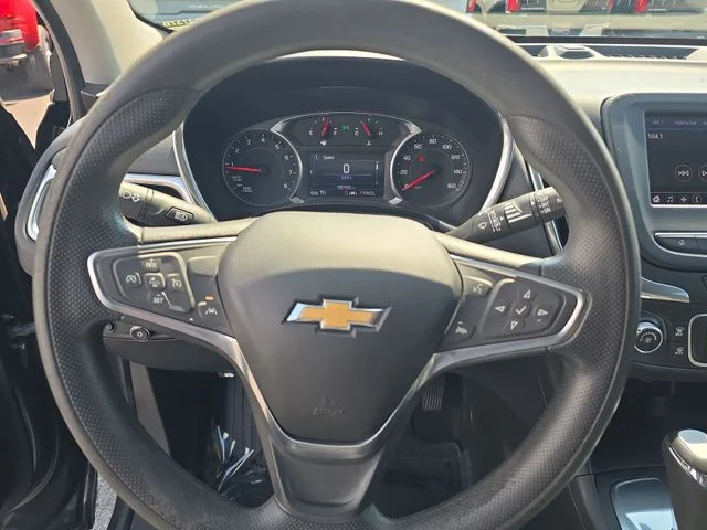 Used 2020 Gray Chevrolet LT image 19