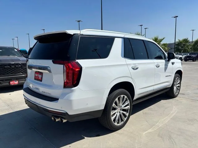 Used 2023 White GMC Denali image 6