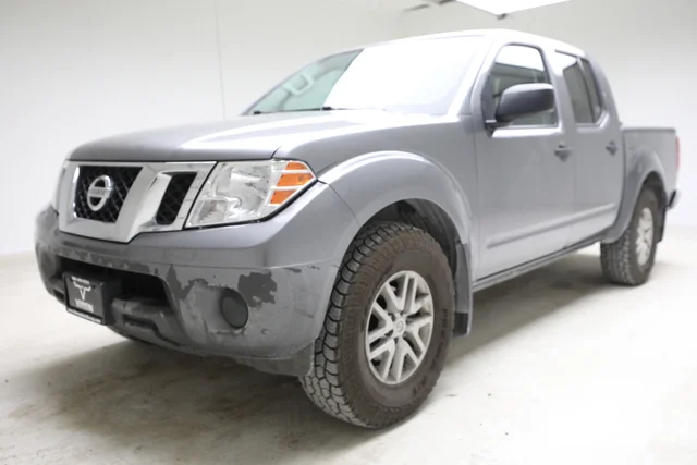 Pre-Owned 2019 Nissan Frontier SV Crew Cab 4x4
