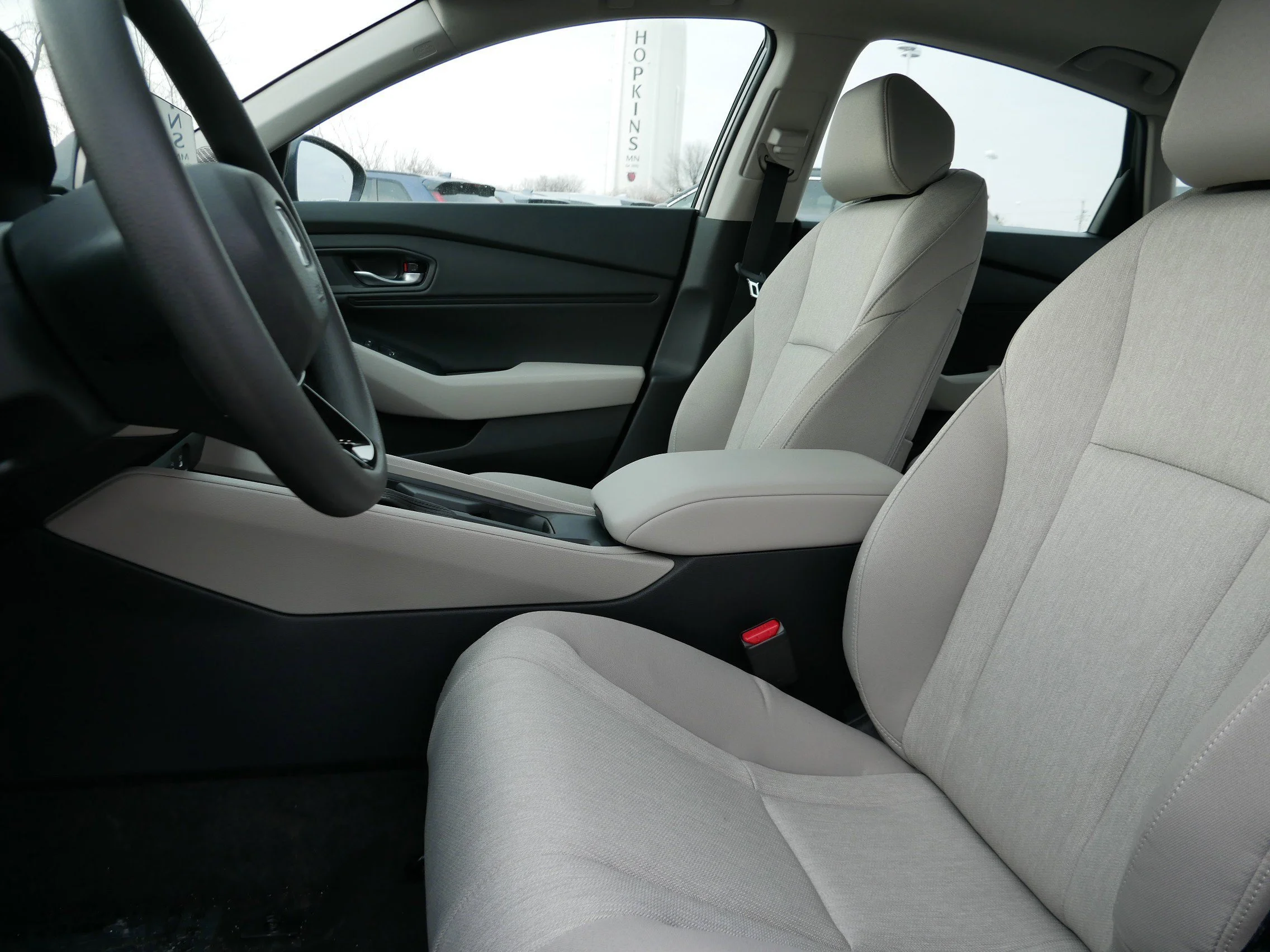 New 2026 Platinum White Pearl Honda SE image 11
