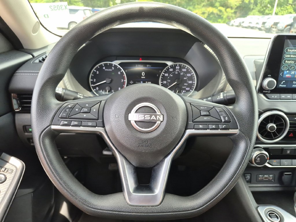 Used 2025 White Nissan SV image 16