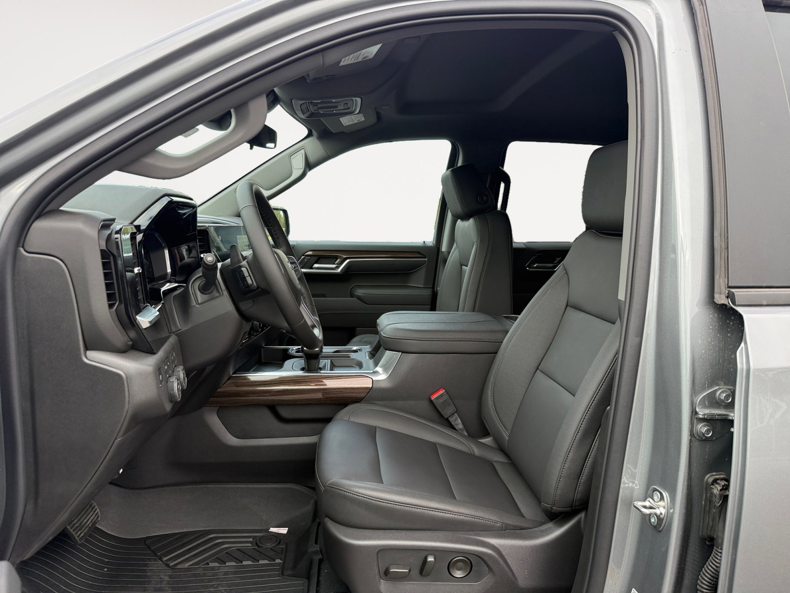 New 2026 Sterling Gray Metallic Chevrolet RST image 10