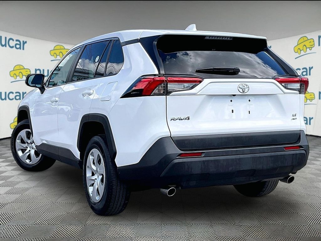 Used 2025 White Toyota LE image 4