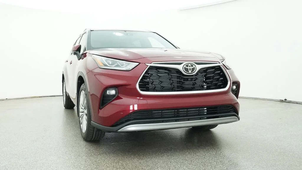 New 2026 Ruby Flare Pearl Toyota Platinum image 7