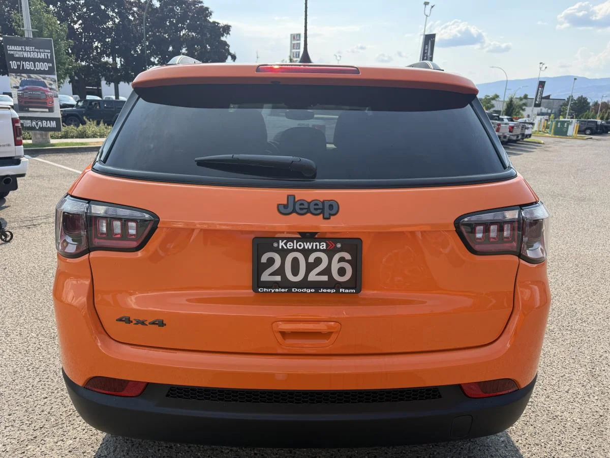 New 2026 joose (pl4) Jeep Altitude image 5