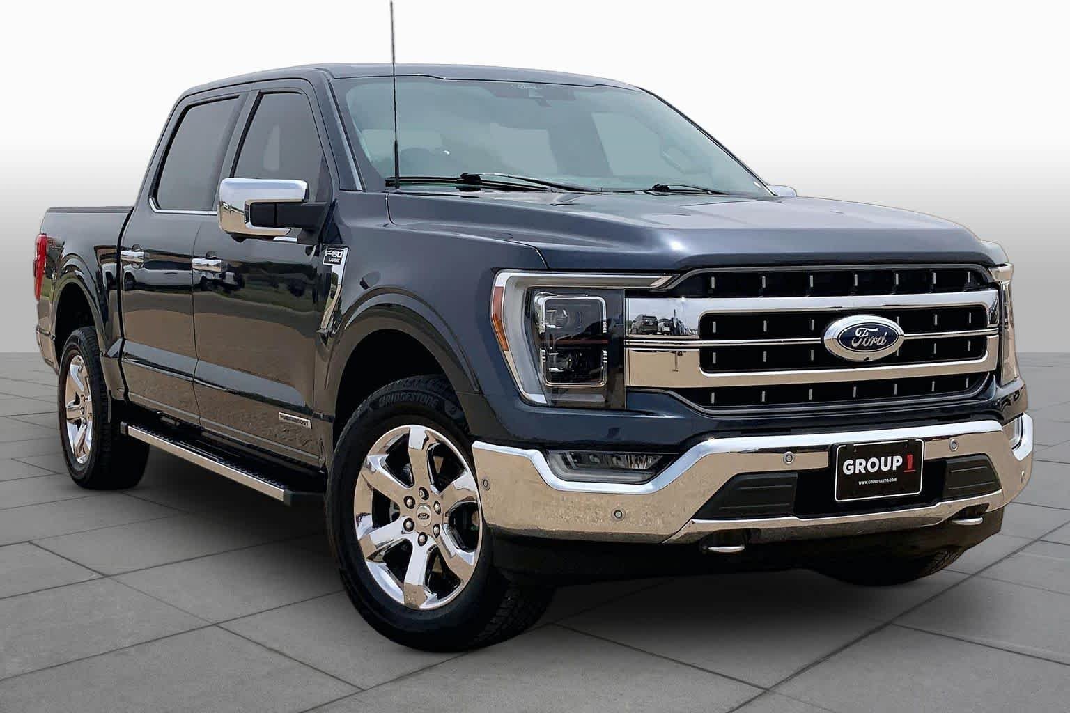 Used 2021 Smoked Quartz Metallic Tinted Clearcoat Ford LARIAT image 3
