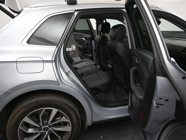 Used 2024  Audi 45 S line Premium image 13