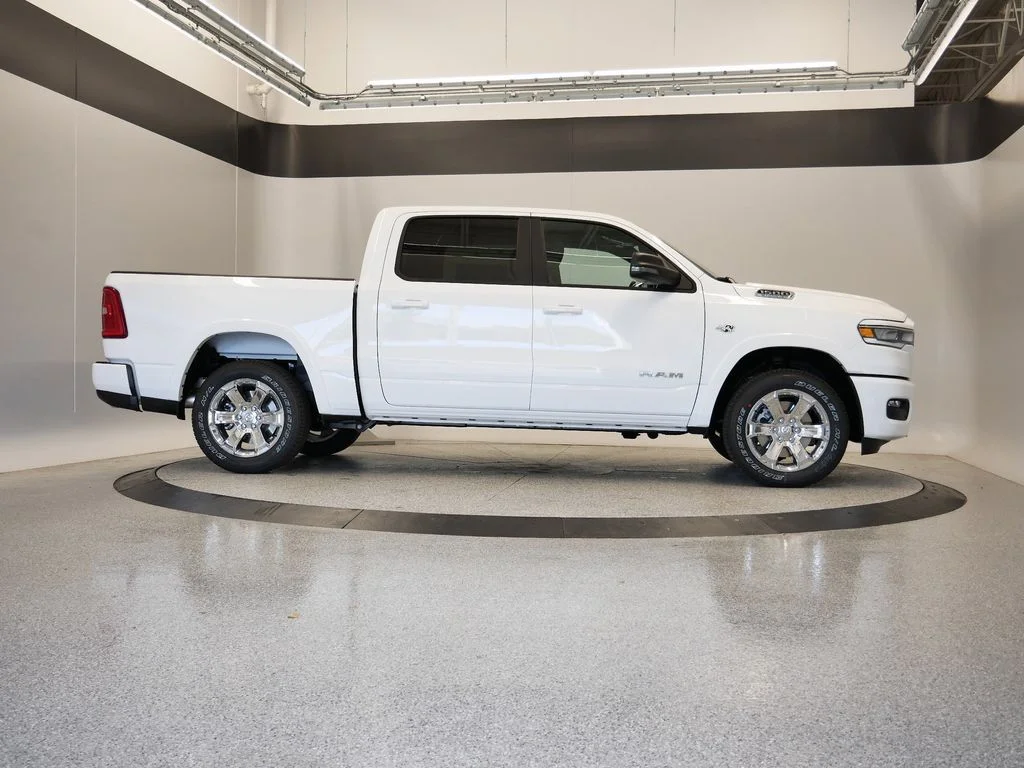New 2026 Bright White Clearcoat Ram Big Horn/Lone Star image 43