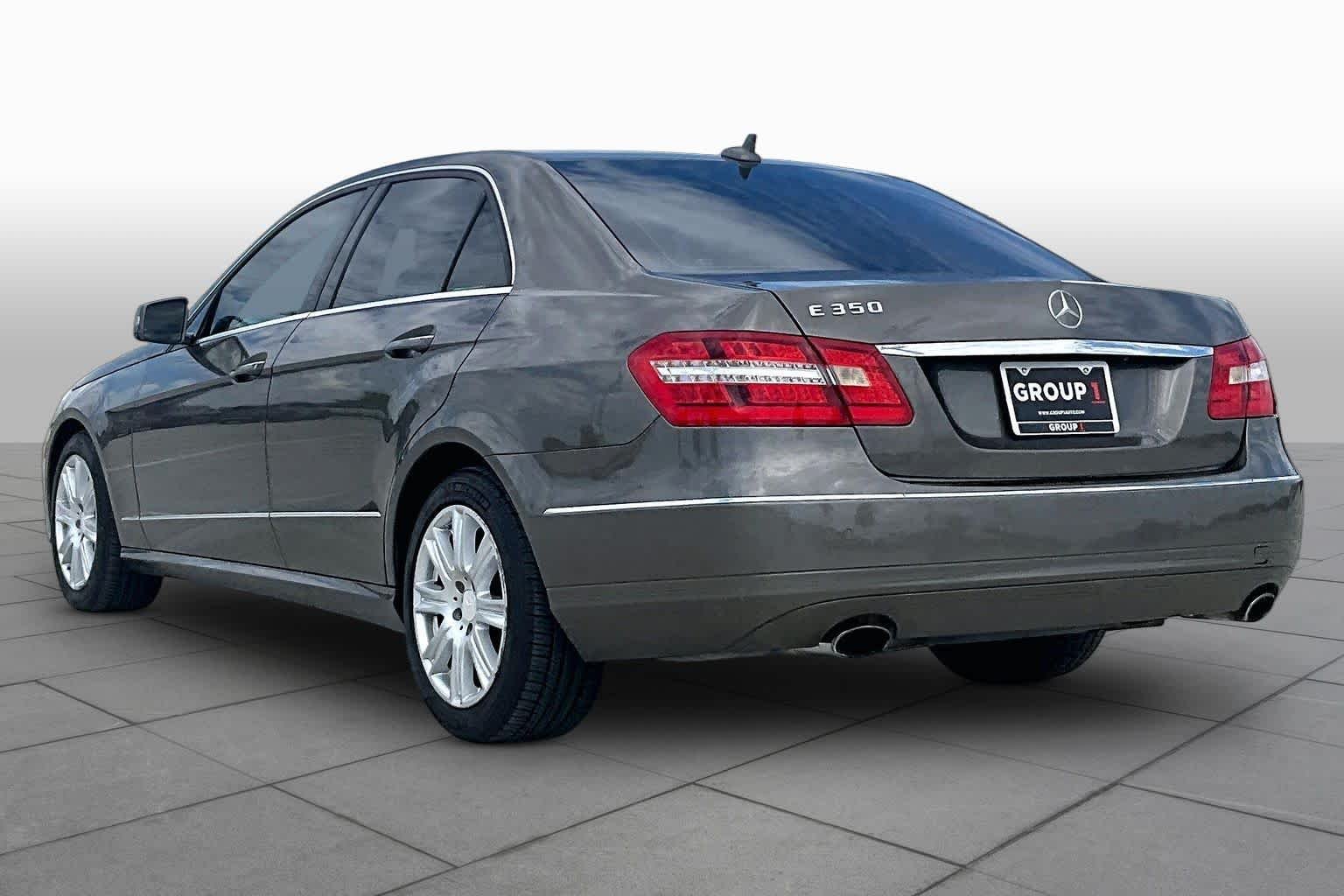 Used 2013 Indium Grey Metallic Mercedes-Benz E 350 Luxury image 11