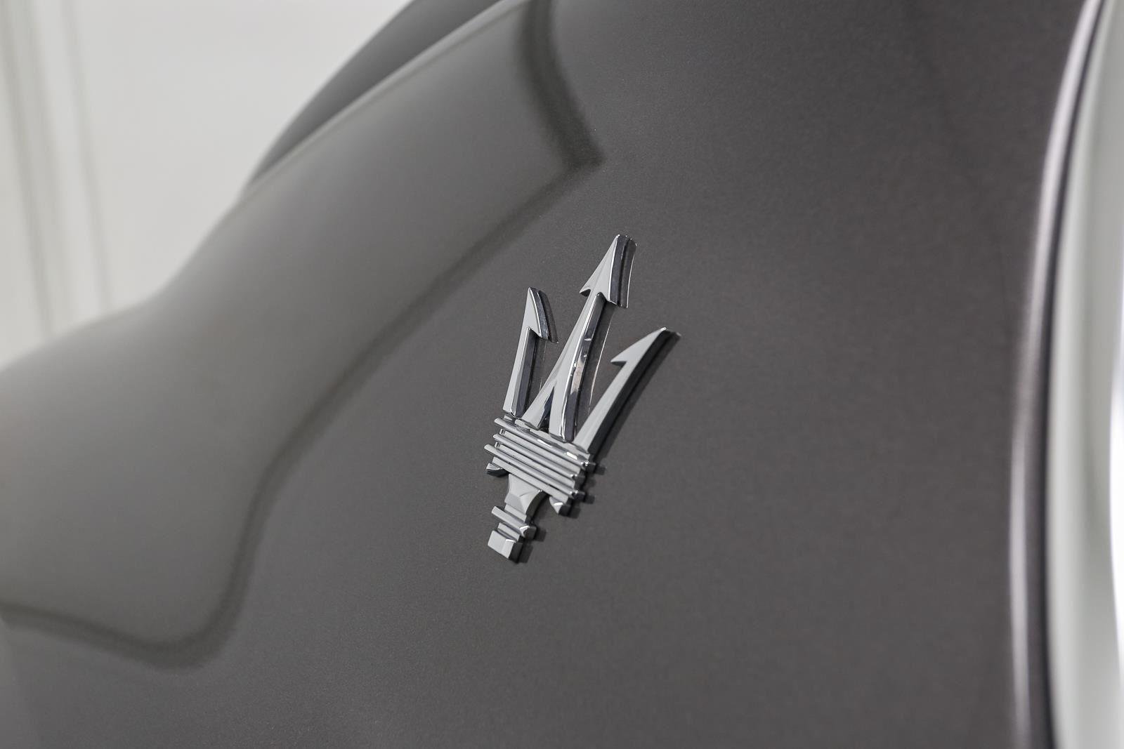 Used 2022 Grigio Maratea Metallic Maserati GT image 15