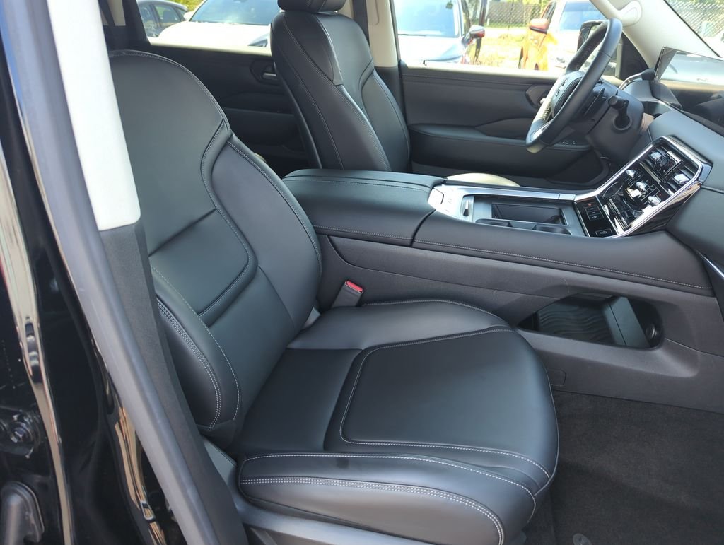 Used 2025 Black Nissan SV image 36