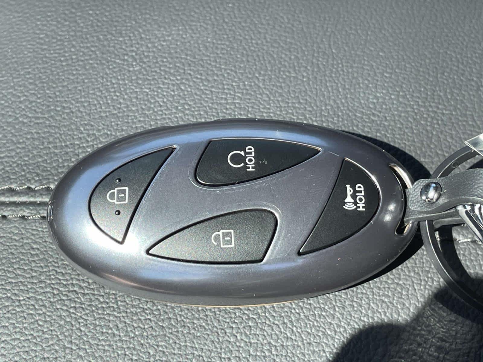 New 2026 Phantom Black Hyundai Limited image 4