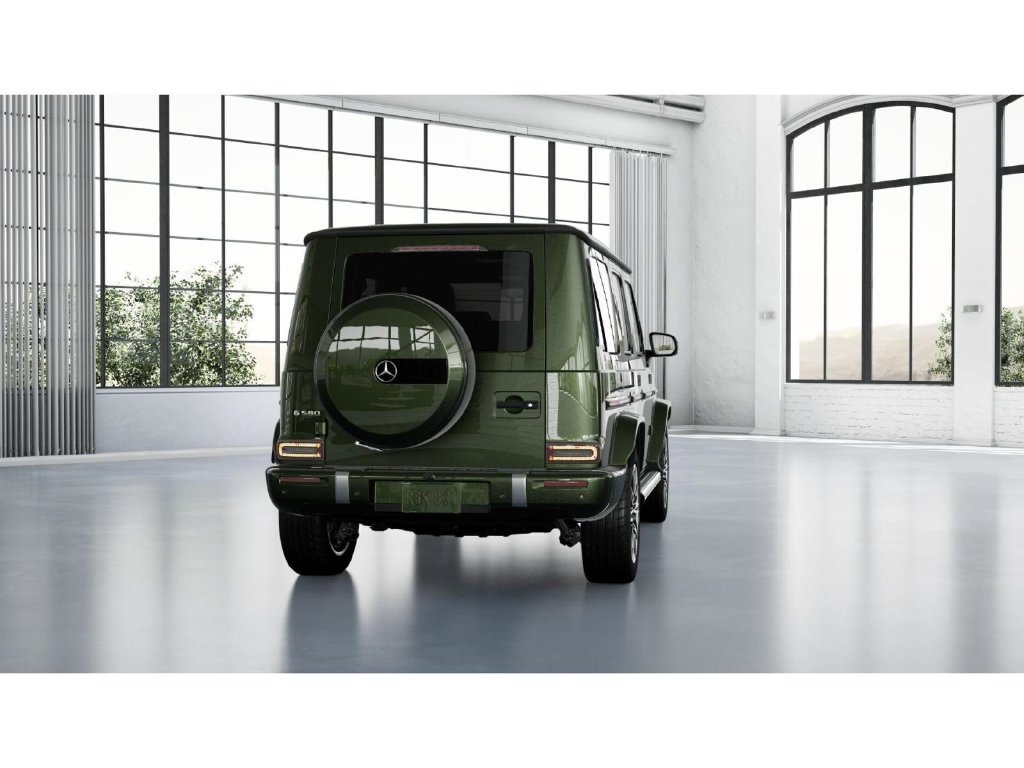 New 2027 MANUFAKTUR Olive Metallic Mercedes-Benz  image 24