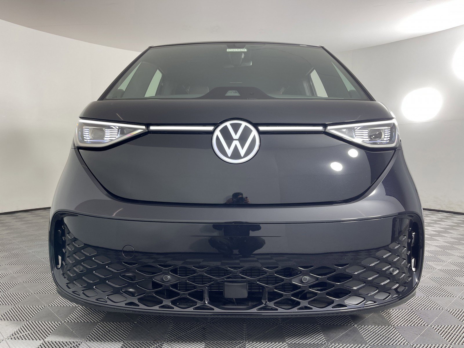 2025 Volkswagen ID. Buzz PRO S - Photo 8
