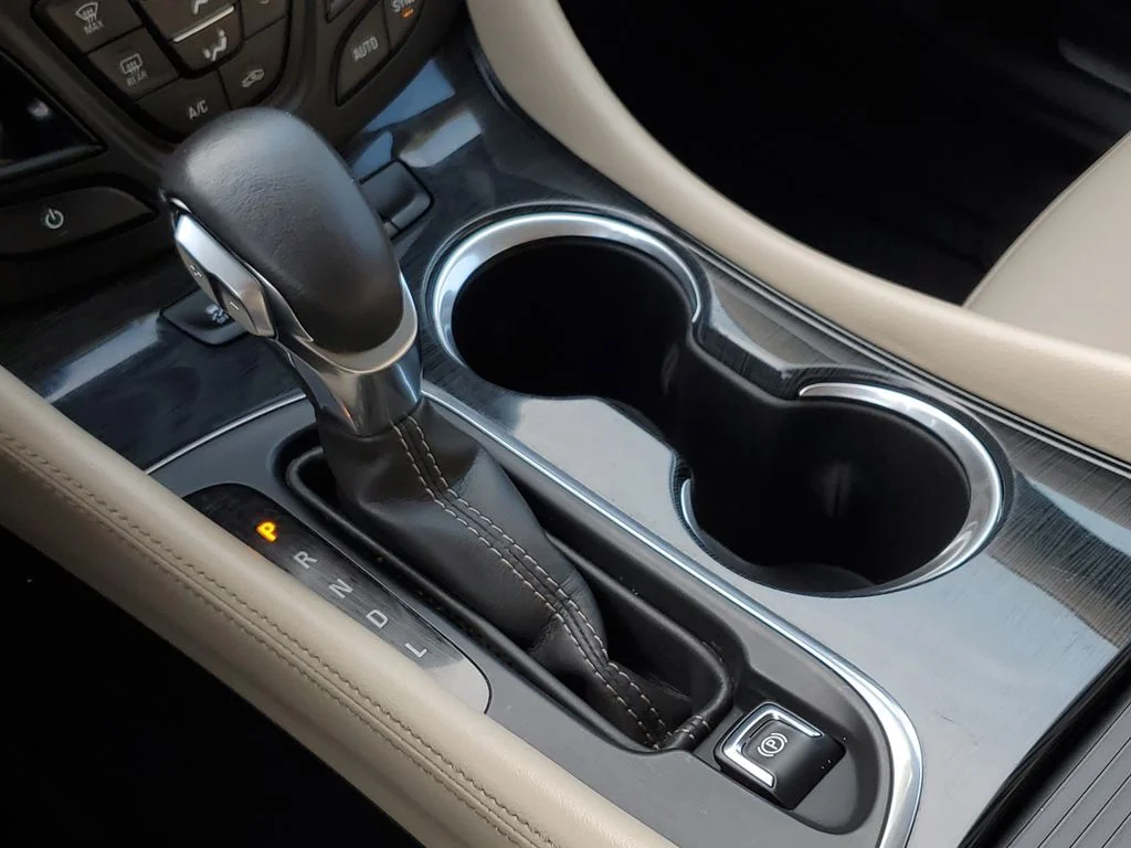Used 2018 Purple Buick Preferred image 21