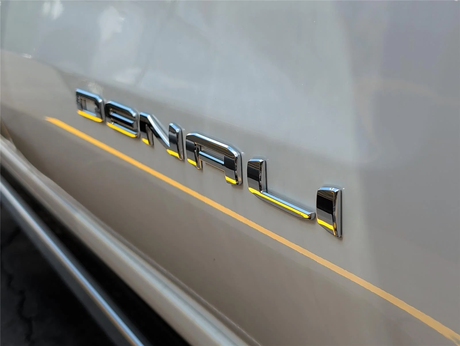 New 2026 Glacier White Tricoat GMC Denali image 27