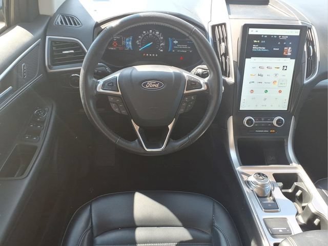 Used 2024  Ford SEL image 20