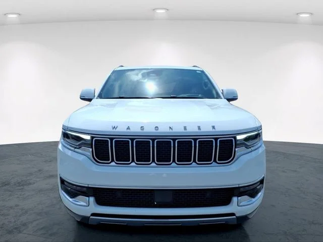 Used 2022 White Jeep Series III image 4