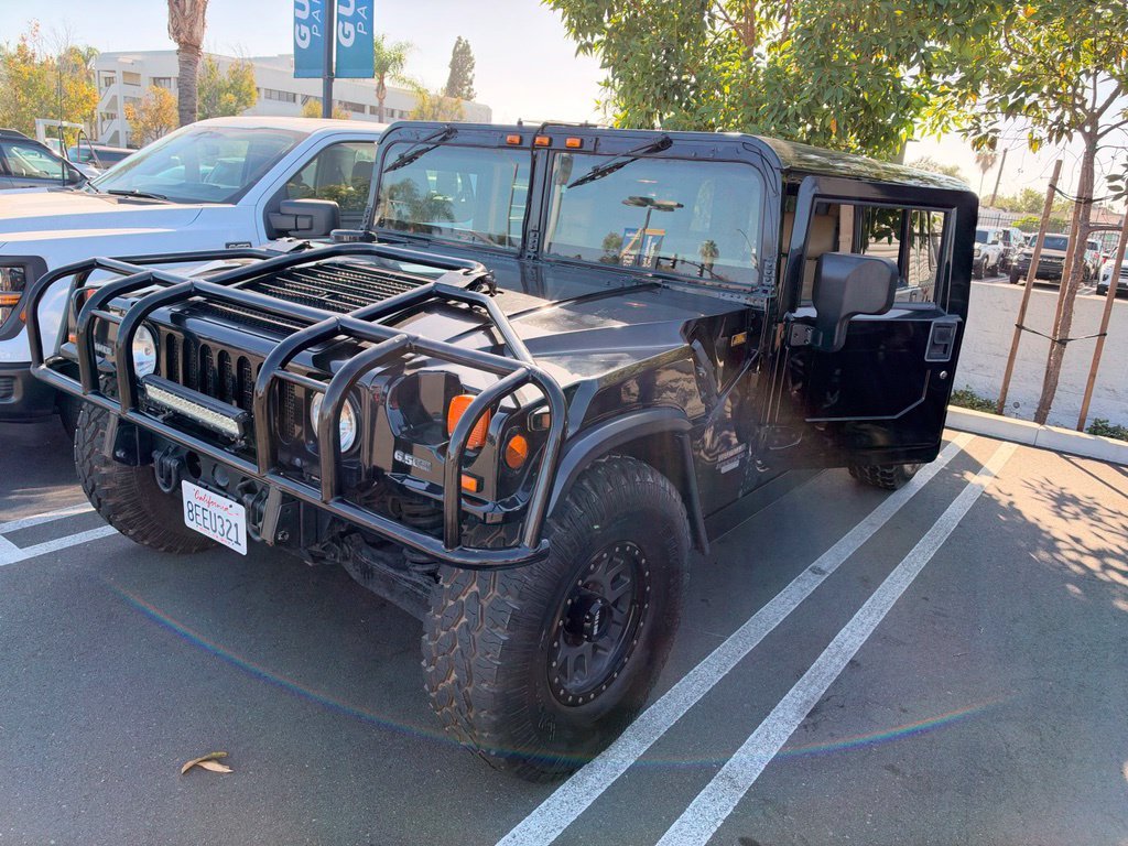 Used 2000 Black Hummer Wagon image 3