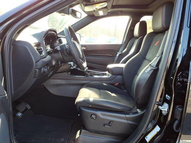 New 2026 Diamond Black Clear-Coat Exterior Paint Dodge GT PLUS image 13