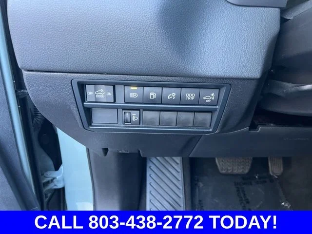 Used 2026  Toyota Limited image 31