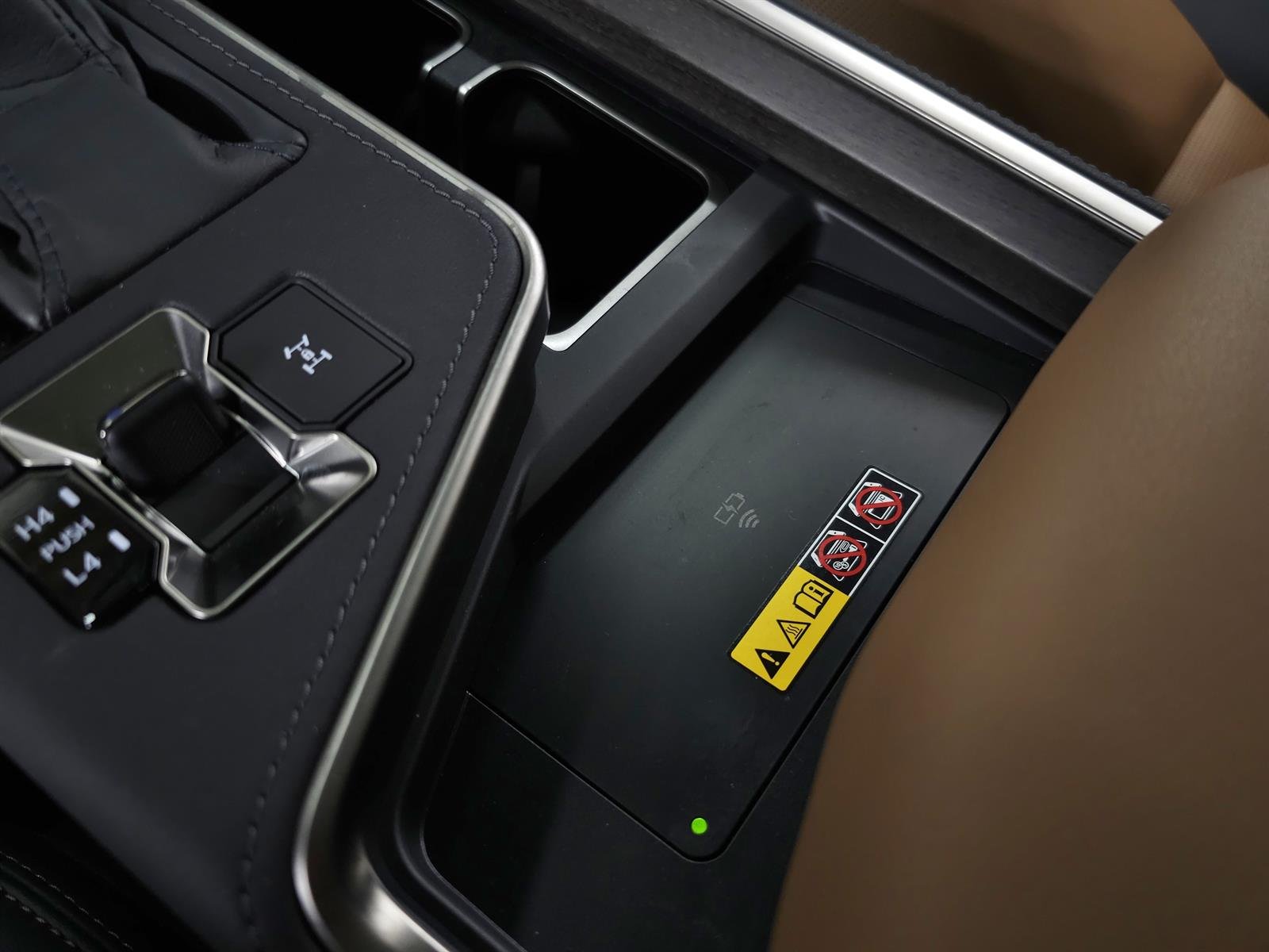 Certified Used 2025 Nebula Lexus LUXURY+ image 39