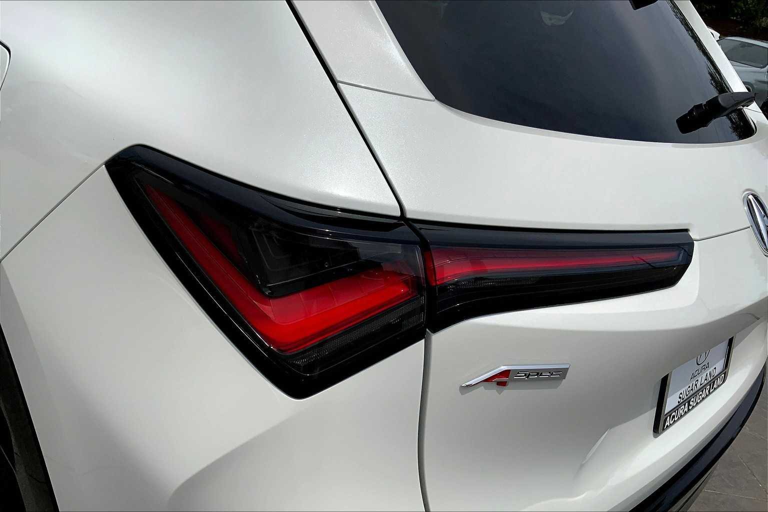 New 2025 Platinum White Pearl Acura w/A-Spec Package image 12
