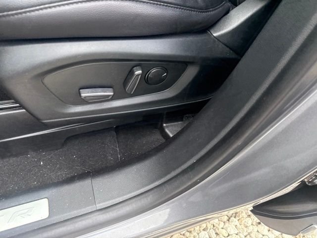 Used 2022 Green Ford Limited image 13