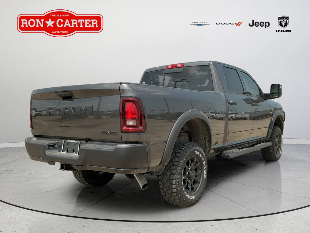 New 2026 Granite Crystal Metallic Clearcoat RAM Tradesman image 6