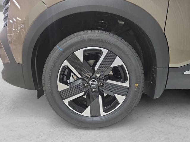 New 2026 Canyon Bronze Metallic Nissan SV image 23