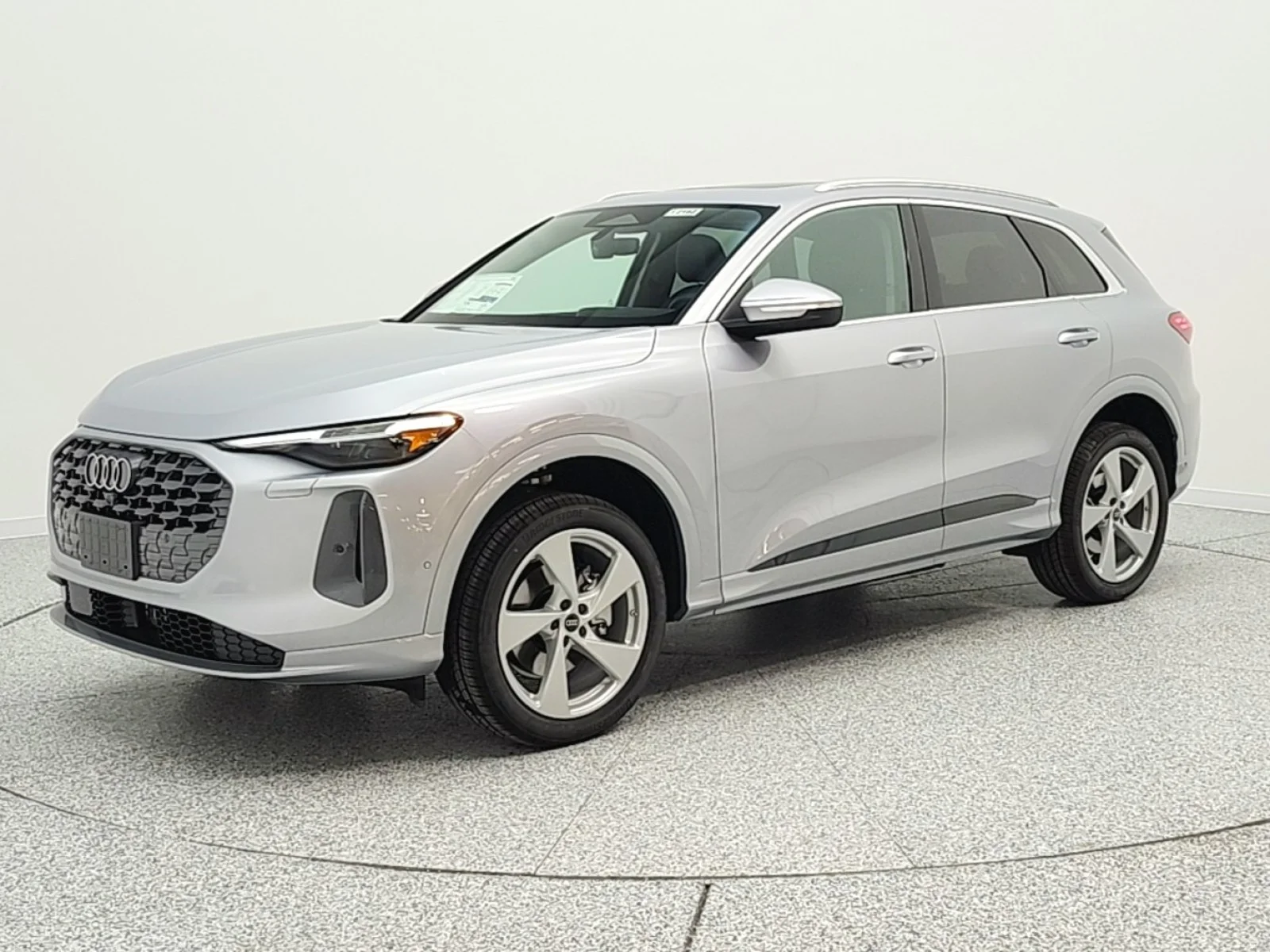 2026 Audi Q5 Premium Plus quattro's photo