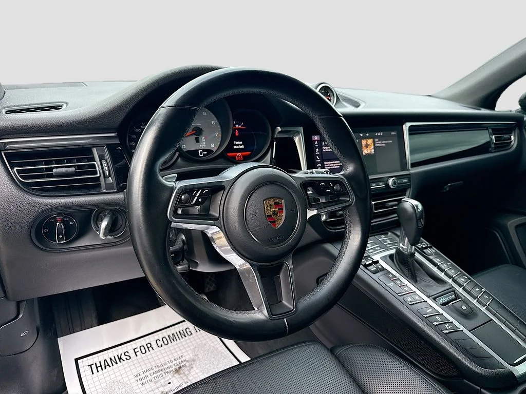 Used 2021  Porsche S image 10