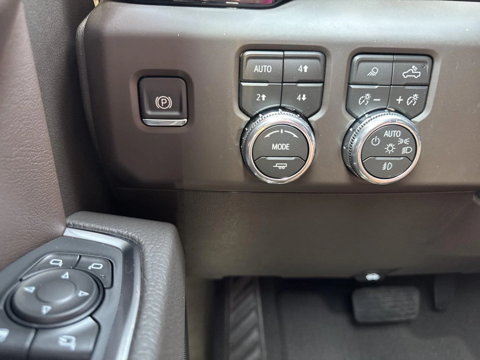 New 2026 Glacier White Tricoat GMC Denali image 20