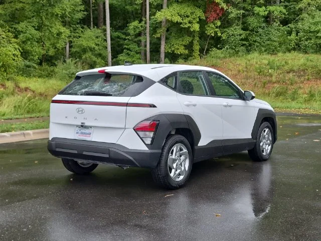 Used 2026 White Hyundai SE image 13