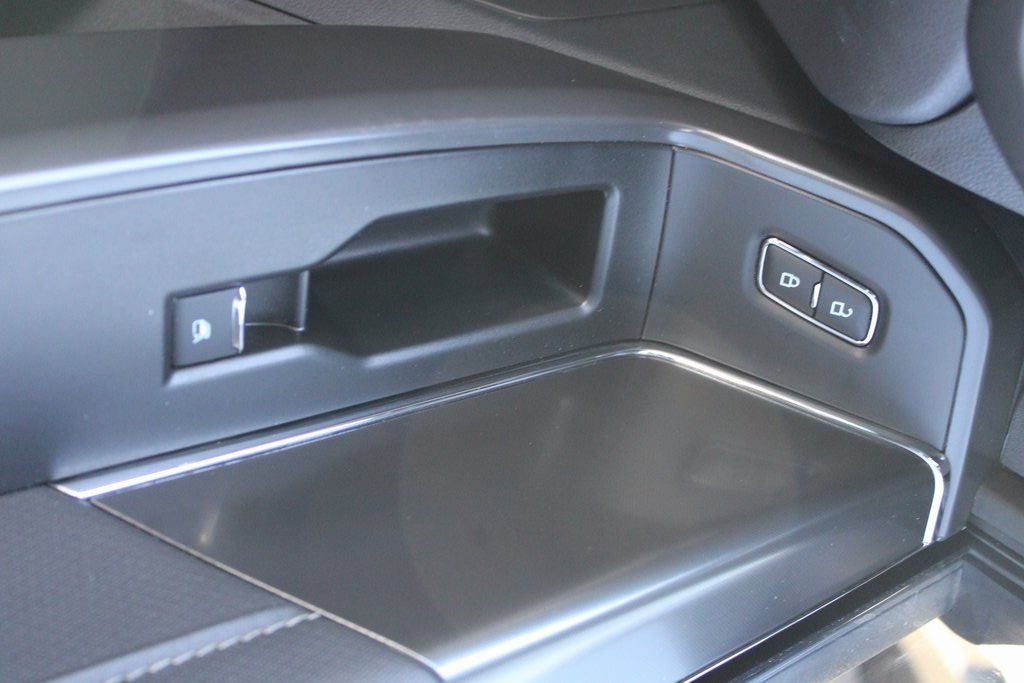 Used 2024  Ford XLT image 23
