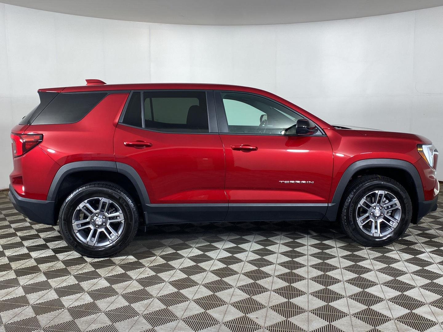 Used 2026 Volcanic Red Tintcoat GMC AWD Elevation image 5