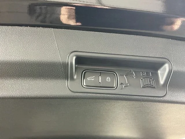 New 2026 Agate Black Metallic Ford Active image 33