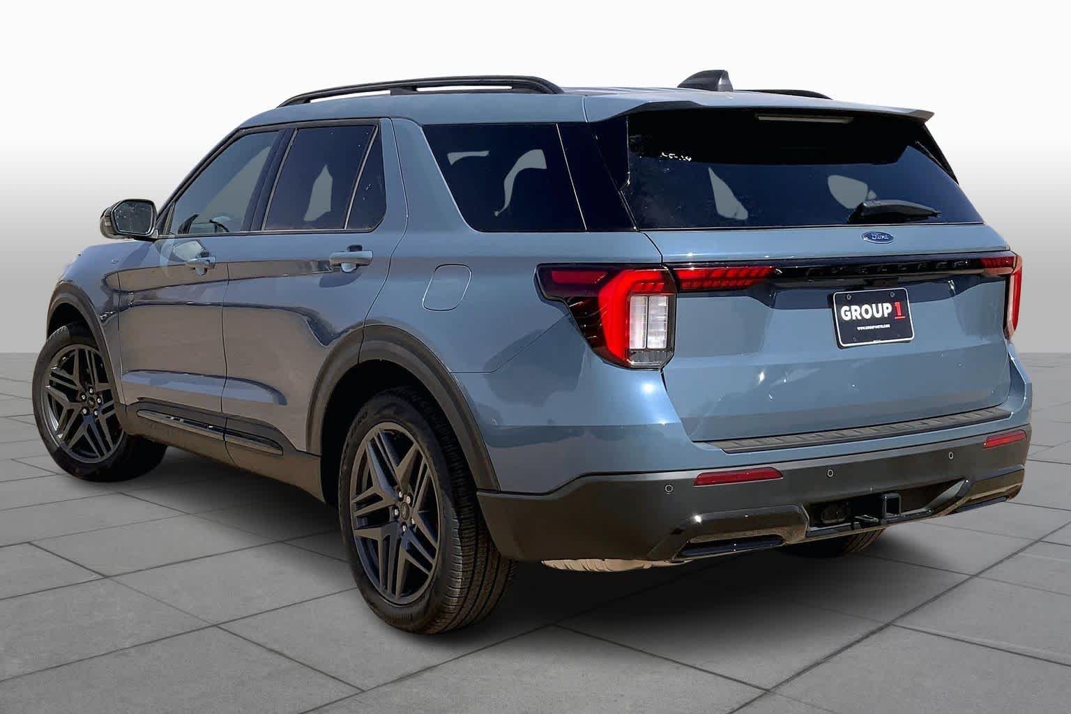 New 2026 Vapor Blue Metallic Ford ST-Line image 12