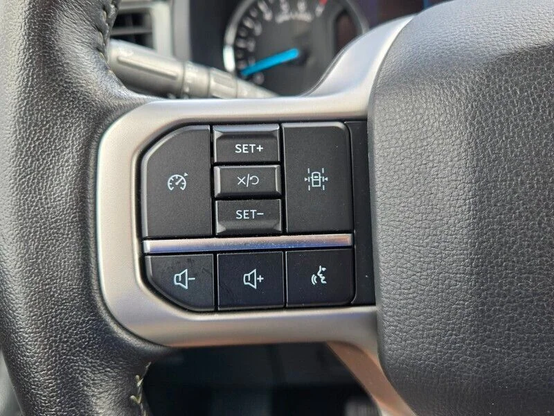 Used 2024 White Ford XLT image 23